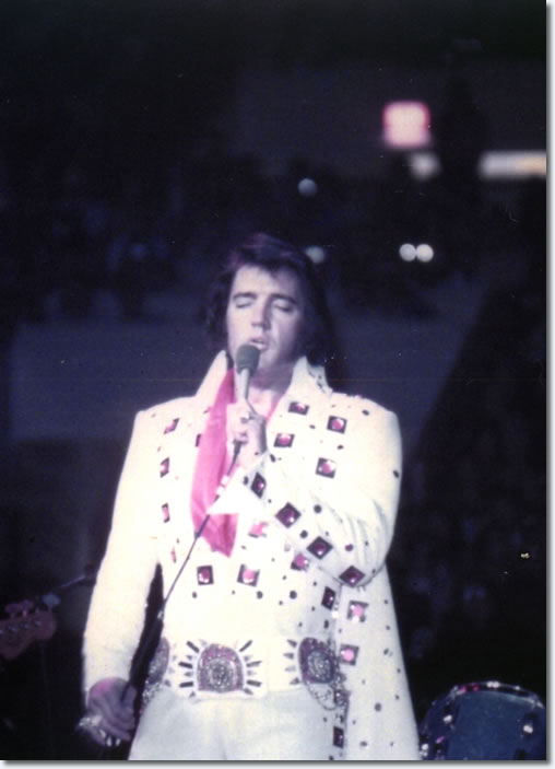Elvis Presley : Madison Square Garden : June 10, 1972 : Evening Show : 8:30pm.