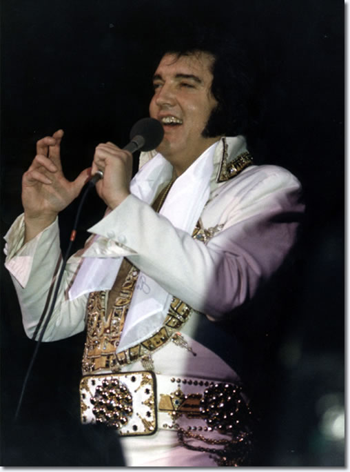 Elvis Presley June 25, 1977 - 8.30pm Riverfront Coliseum, Cincinnati, Oh