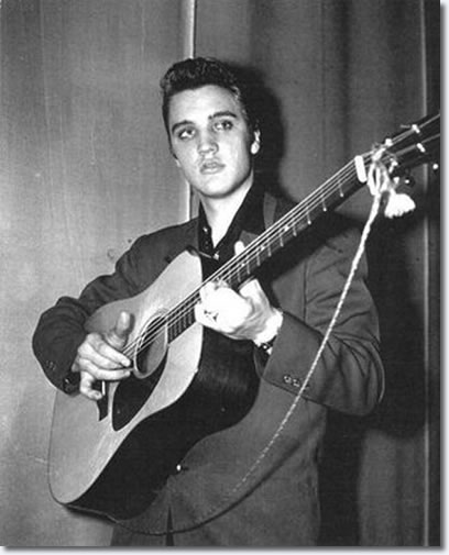 Elvis Presley : Backstage February 10, 1956