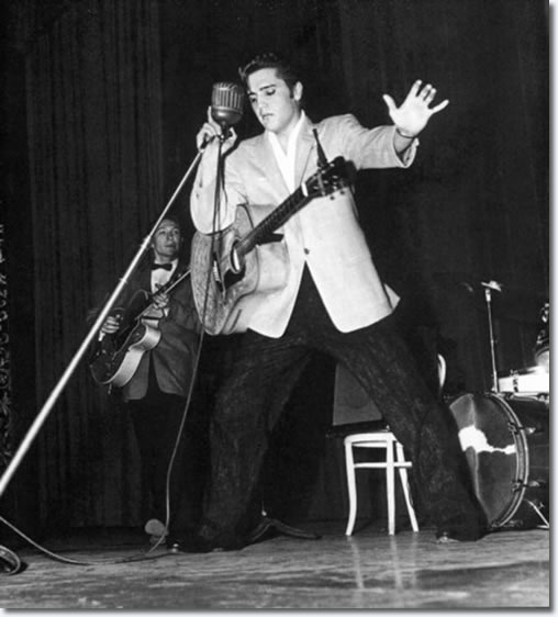 Elvis Presley : Long Beach Municipal Auditorium : June 7, 1956.