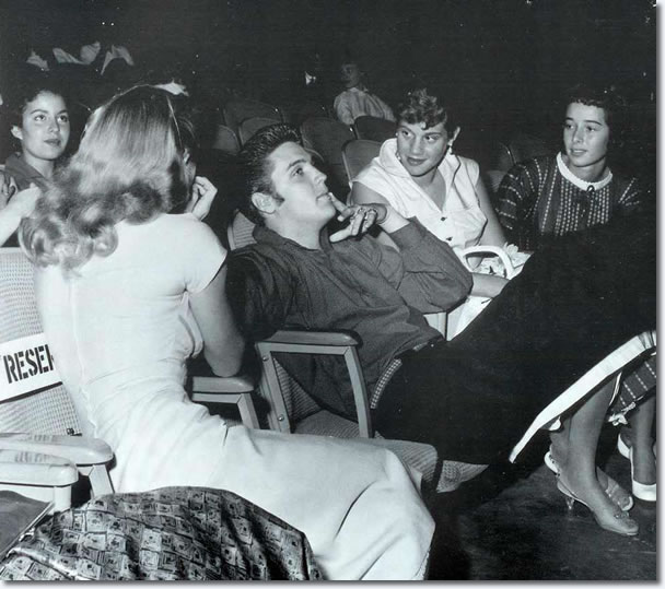 Elvis Presley : With his fans, pre show : September 9, 1956.
