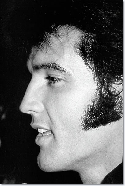 Elvis Presley Press Conference - Las Vegas 1969