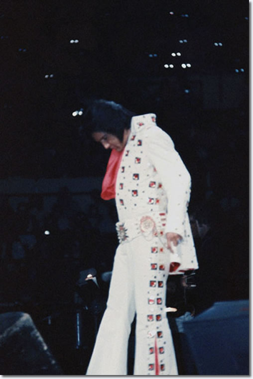 Elvis Presley : Madison Square Garden : June 11, 1972 : 2:30pm.