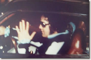 The last known photo of Elvis Presley - August 16, 1977
